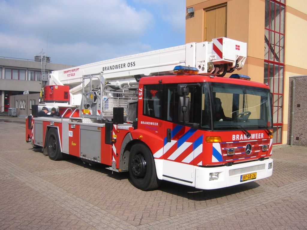HW-733